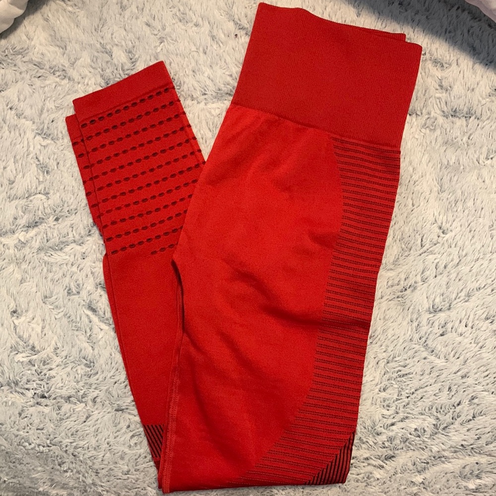 Red Alphalete dupes size medium